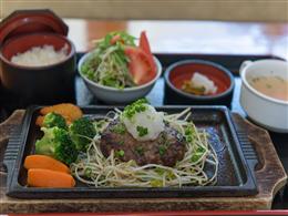 やいま家庭料理 さつき やいま家庭料理 さつき