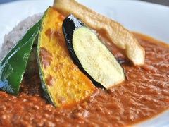 オリジナルスパイスを使ったキーマカレー