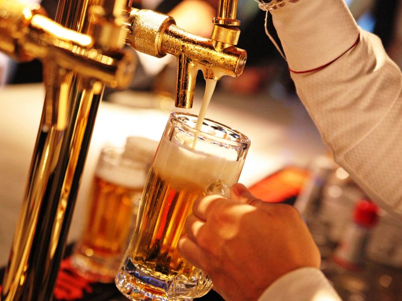 Rebel Two 宴utage 沖縄 那覇市 前島 ダイニングバー ちゅらグルメ