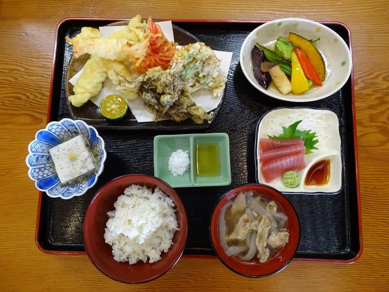 あんまー定食