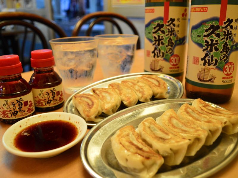 栄町酒場 おもろ牧場 沖縄 那覇市 栄町 餃子 ちゅらグルメ