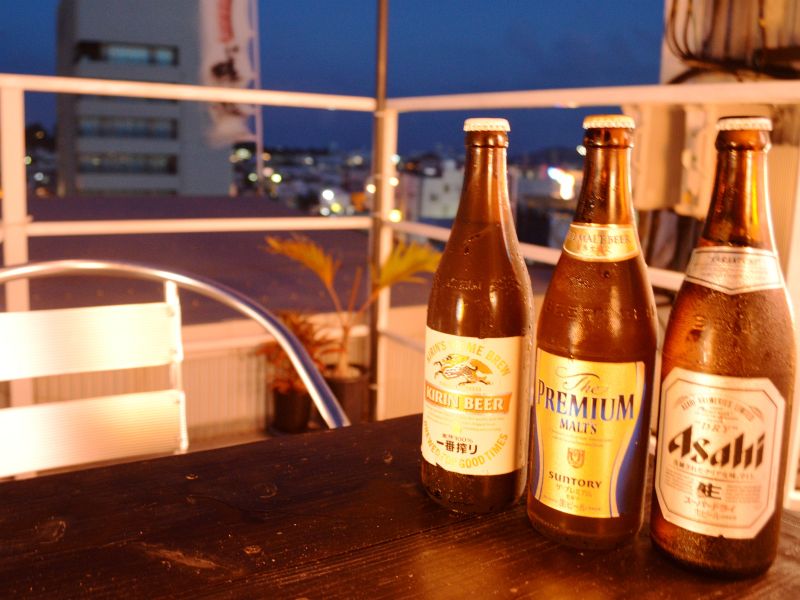 瓶ビールは1本400円！