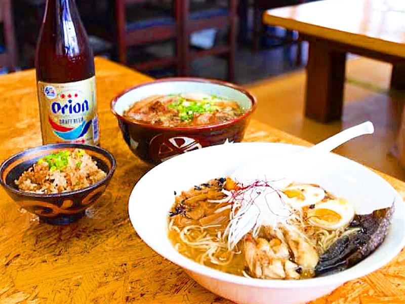 沖縄そば ゆうなみ坂下店|沖縄 那覇市(松川)|沖縄そば|自家製麺
