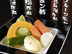 新鮮食材を手作りのタレでどうぞ
