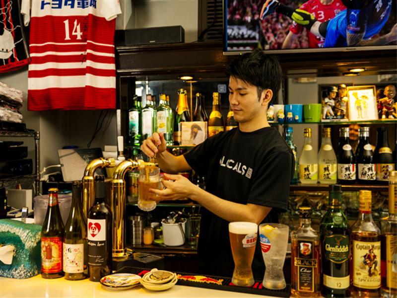 Sports Bar グローカルズ 国際通り店