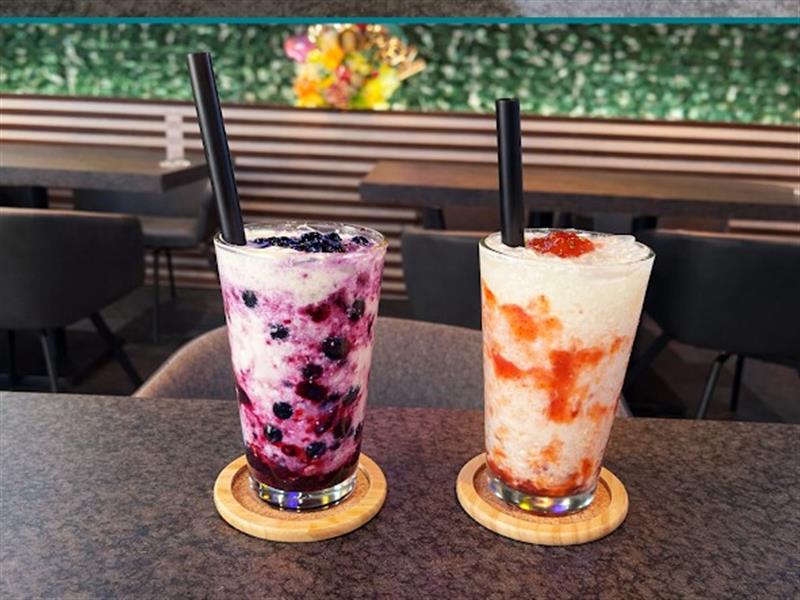 Cafe�R���O