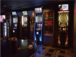 Pool&darts Bar Rocky摜