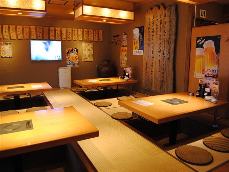 沖縄風居酒屋 あがいてぃーだ｜沖縄 那覇市（松山）｜居酒屋｜座敷