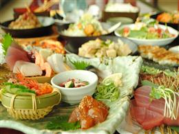 約100品全て食べ放題！