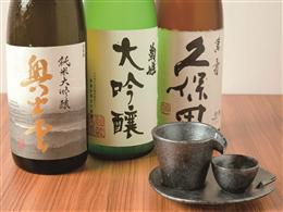 日本酒・焼酎各種取り揃えております