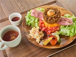 RuGu bistro特製BLTCタコライス