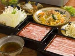 県産豚肉5種の食べ比べ
