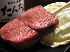 ボリューム満点の肉厚にご満悦