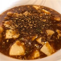 麻辣豆腐（山椒 麻婆豆腐）※白米おかわり無料