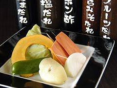 新鮮食材を手作りのタレでどうぞ