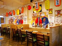 各テーブル上の大網で海の幸を焼きあげます！